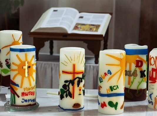 Jak wypisać życzenia komunijne? Jak wypisać życzenia komunijne?