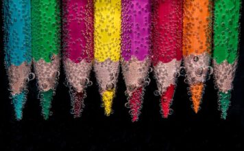 Czy warto kupić kredki akwarelowe?