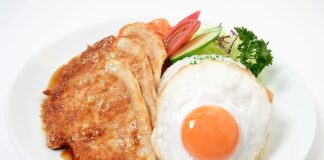 Ile płaci osobą towarzyszącą?