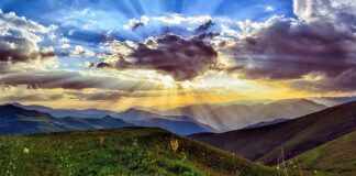 Dlaczego uchodzi powietrze z materaca?