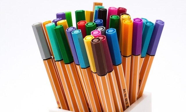 Czy nosić wkładki higieniczne w ciąży?