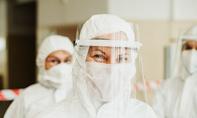 Jak zrobić maseczkę na twarz z banana?